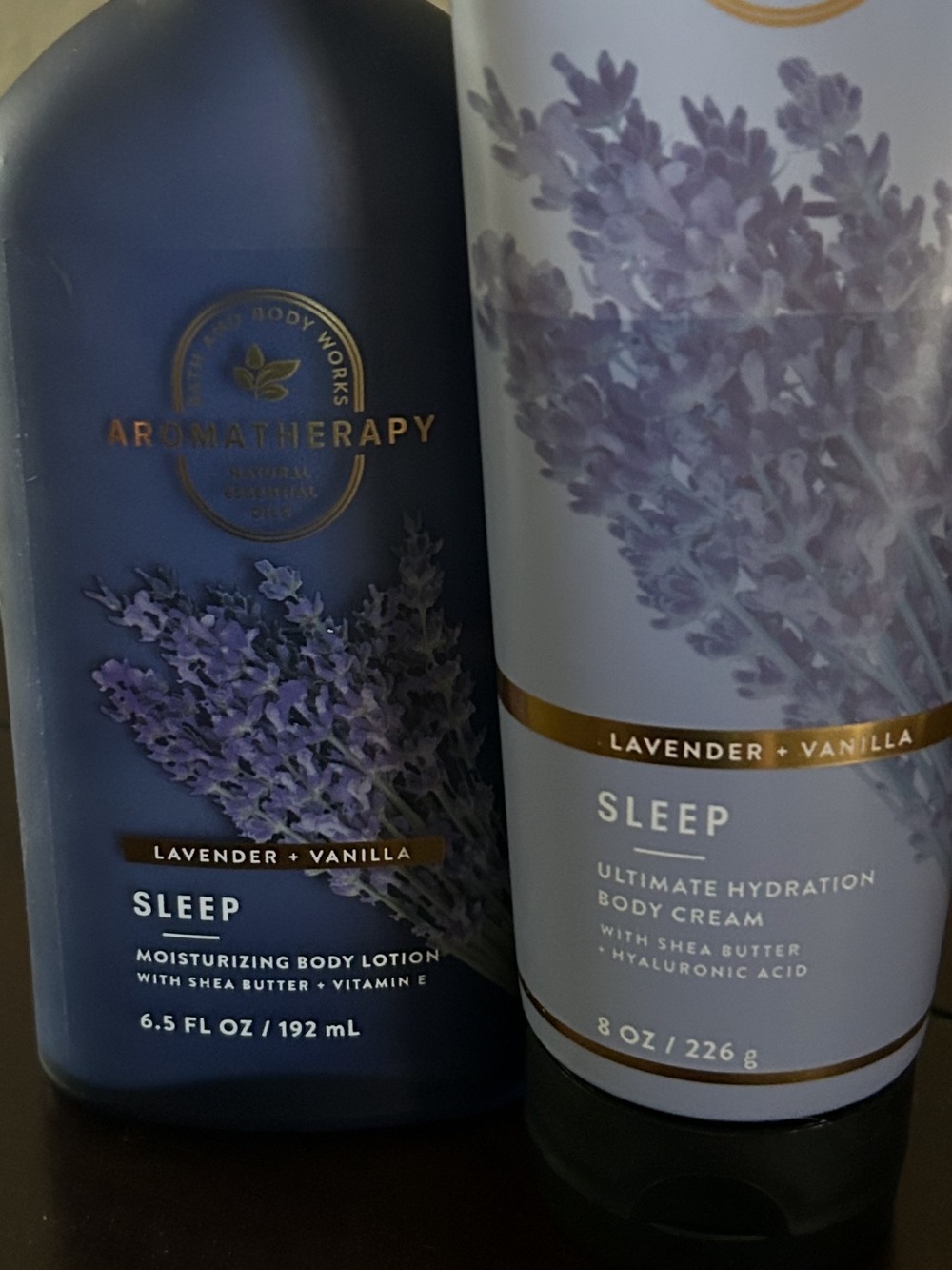 Bath & Body Works Lavender + Vanilla Sleep Moisturizing Body Lotion (Lavender)
